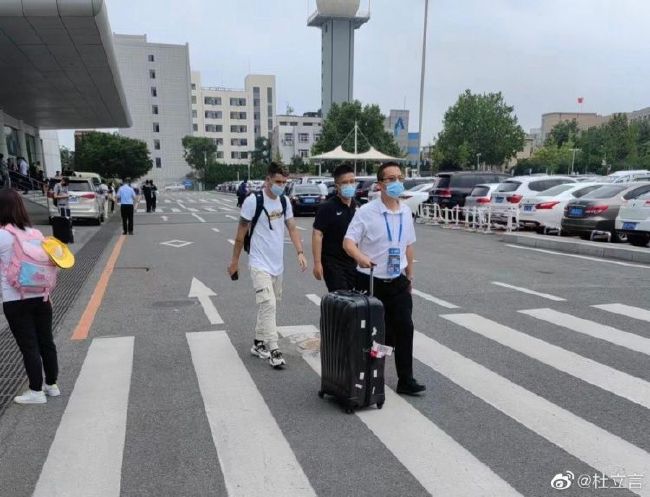 狠狠色噜噜综合社区